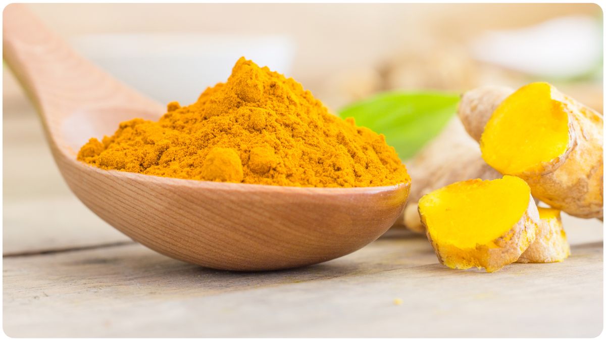 Benefits of sprinkling turmeric water on the main entrance of the house