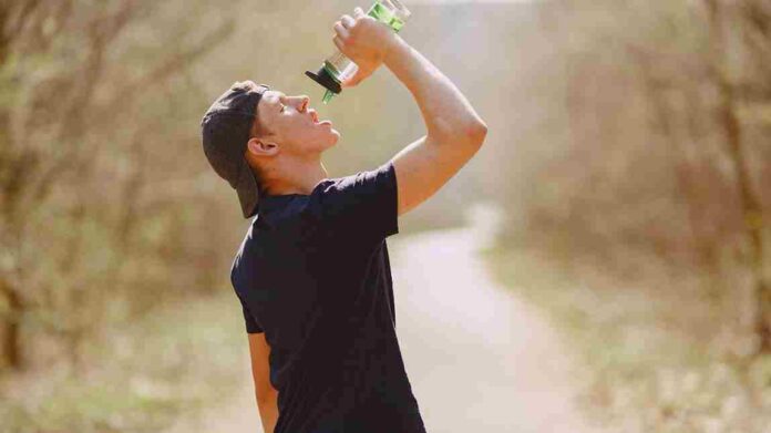 why should one not drink water while standing